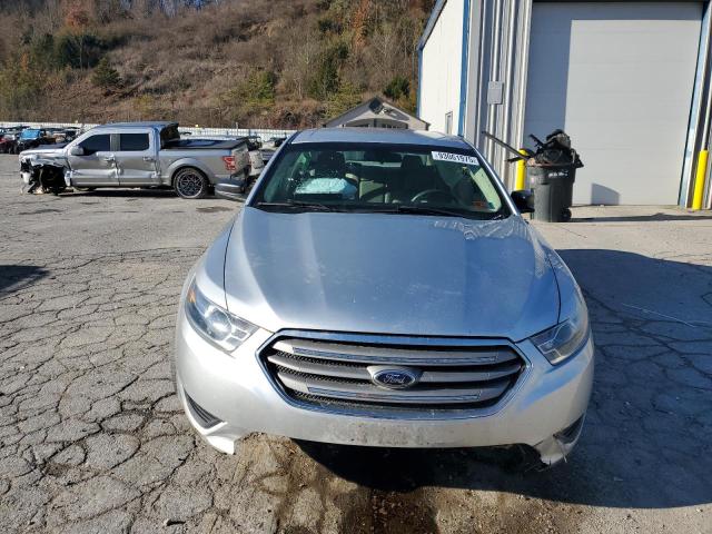 Photo 5 from auction – 2015 FORD TAURUS SE with VIN 1FAHP2D88FG162393