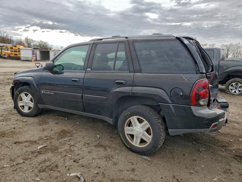 Photo 2 from auction – 2002 CHEVROLET TRAILBLAZER with VIN 1GNDT13S822155230