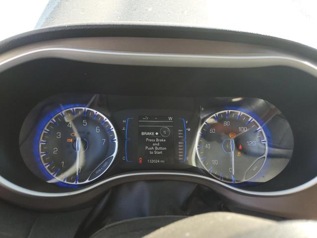 Photo 9 from auction – 2017 CHRYSLER PACIFICA T with VIN 2C4RC1BG5HR536894