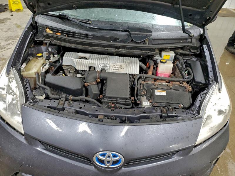 Photo 11 from auction – 2013 TOYOTA PRIUS with VIN JTDKN3DU5D1714845