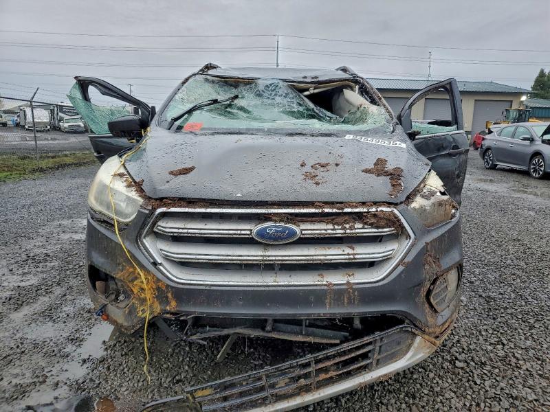 Photo 5 from auction – 2018 FORD ESCAPE SE with VIN 1FMCU9GD7JUA12327