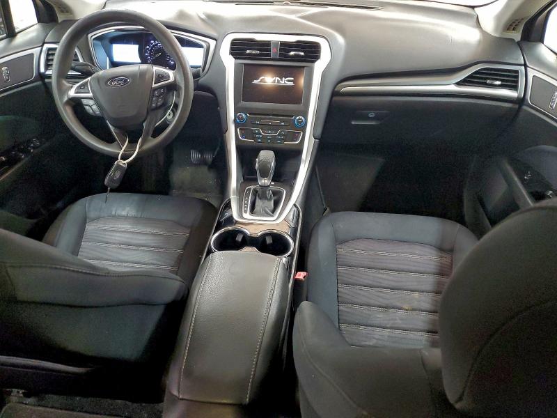 Photo 8 from auction – 2016 FORD FUSION SE with VIN 3FA6P0HD8GR102434