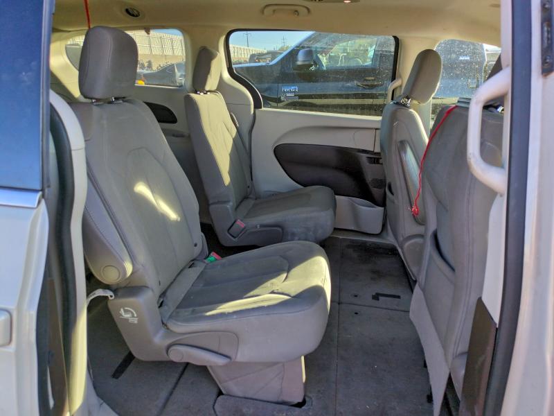 Photo 11 from auction – 2017 CHRYSLER PACIFICA L with VIN 2C4RC1CG7HR730440