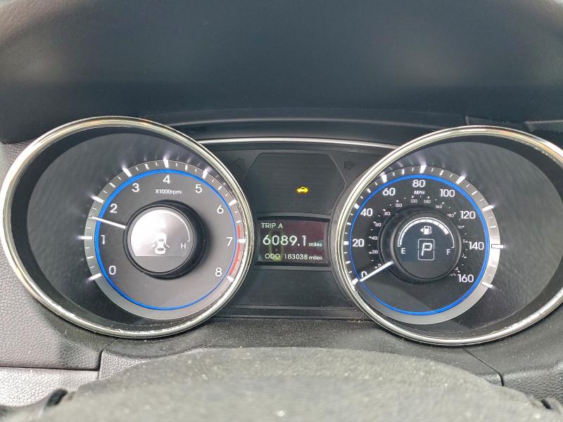 Photo 9 from auction – 2012 HYUNDAI SONATA SE with VIN 5NPEC4AC5CH334657