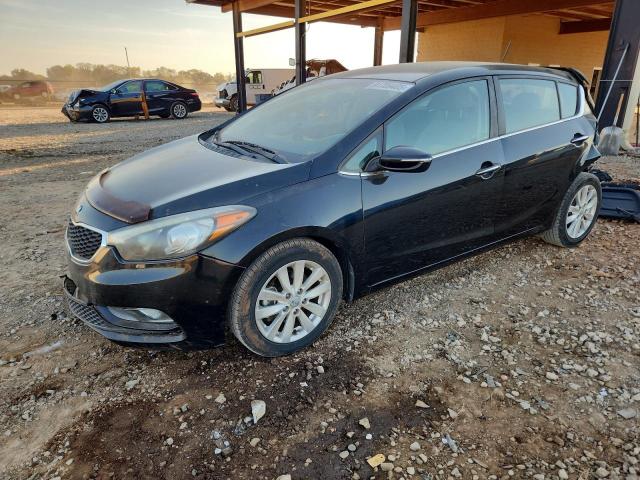 KIA FORTE EX 2015 مع رقم تعريف المركبة KNAFX5A89F5335256 - صورة من المزاد