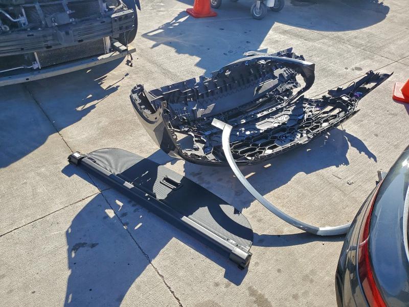Photo 12 from auction – 2024 AUDI Q5 E PREMI with VIN WA1E2AFY2R2123913