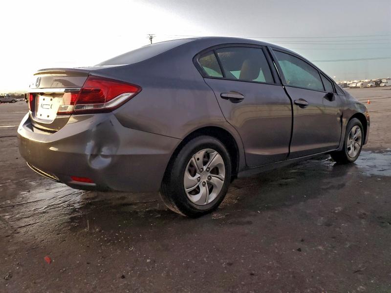 Photo 3 from auction – 2014 HONDA CIVIC LX with VIN 19XFB2F56EE032369
