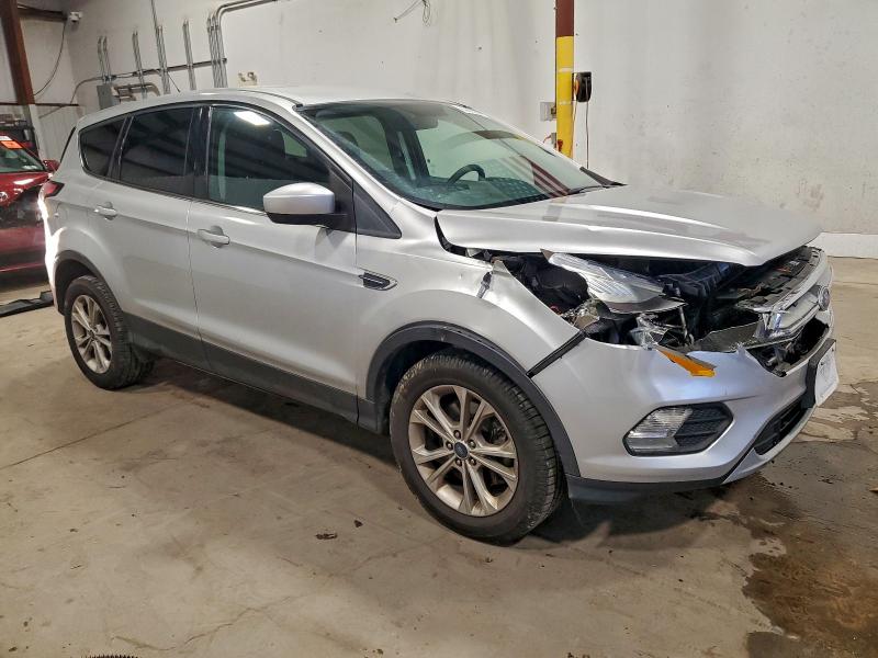 Photo 4 from auction – 2017 FORD ESCAPE SE with VIN 1FMCU9GD1HUC41144