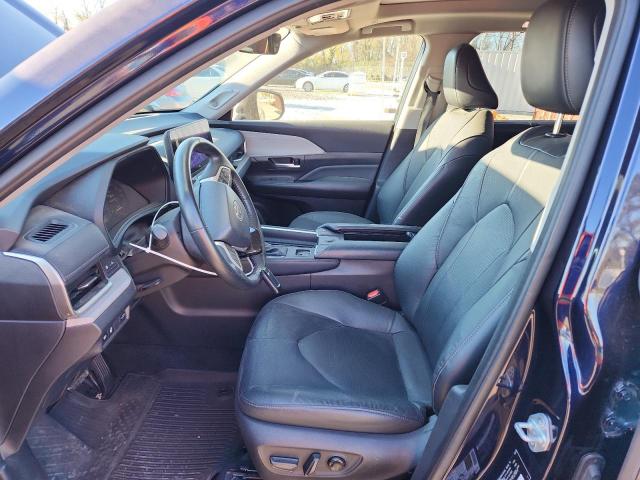 Photo 7 from auction – 2024 TOYOTA GRAND HIGH with VIN 5TDAAAB52RS010331