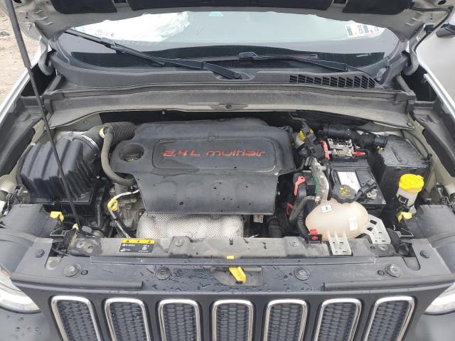 Photo 12 from auction – 2017 JEEP RENEGADE L with VIN ZACCJBBB2HPF95850