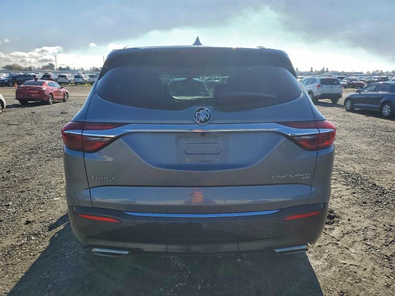 Photo 6 from auction – 2018 BUICK ENCLAVE ES with VIN 5GAEVAKW9JJ263602