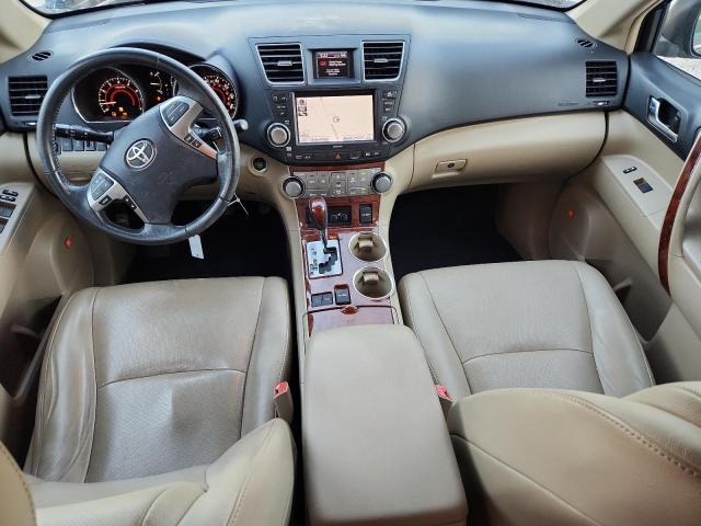 Photo 8 from auction – 2011 TOYOTA HIGHLANDER with VIN 5TDYK3EH8BS024737
