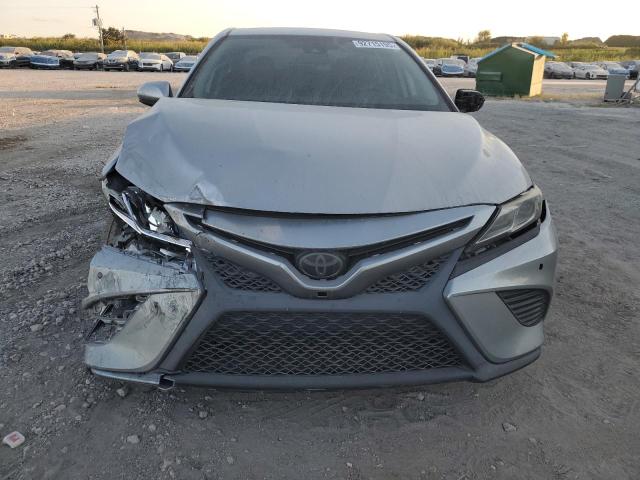 Photo 5 from auction – 2020 TOYOTA CAMRY with VIN 4T1G11AK3LU902104
