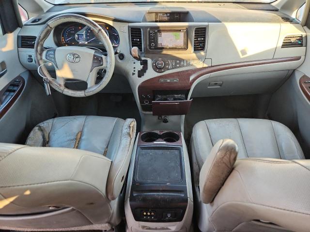 Photo 8 from auction – 2013 TOYOTA SIENNA XLE with VIN 5TDYK3DC1DS367544