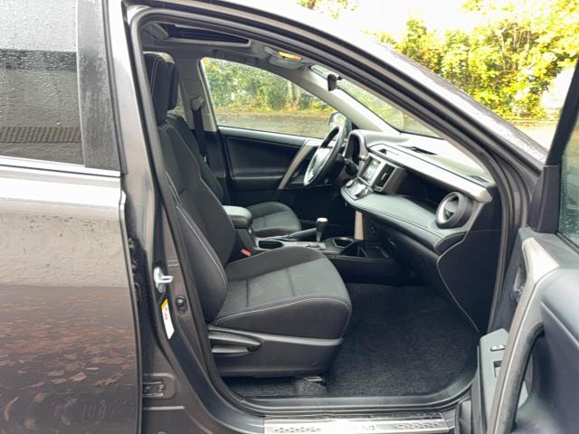 Photo 5 from auction – 2018 TOYOTA RAV4 ADVEN with VIN 2T3RFREV8JW784679