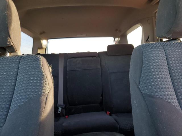 Photo 10 from auction – 2004 TOYOTA 4RUNNER SR with VIN JTEBT14R040039185