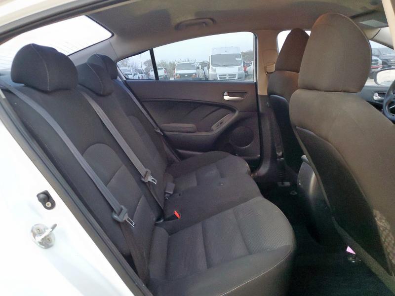 Photo 10 from auction – 2017 KIA FORTE with VIN 3KPFK4A74HE066271