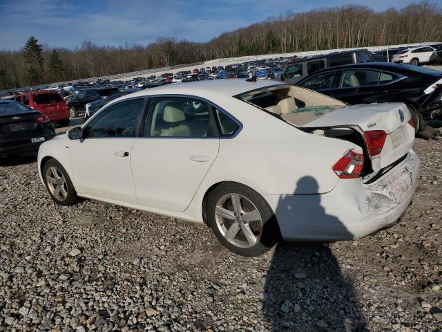 Photo 2 from auction – 2014 VOLKSWAGEN PASSAT S with VIN 1VWAT7A38EC020819