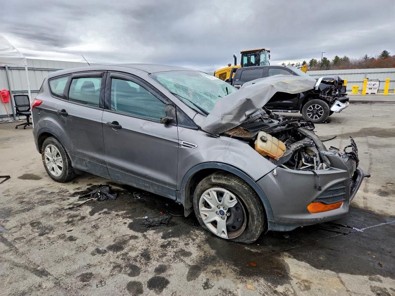 Photo 4 from auction – 2014 FORD ESCAPE S with VIN 1FMCU0F77EUB03837