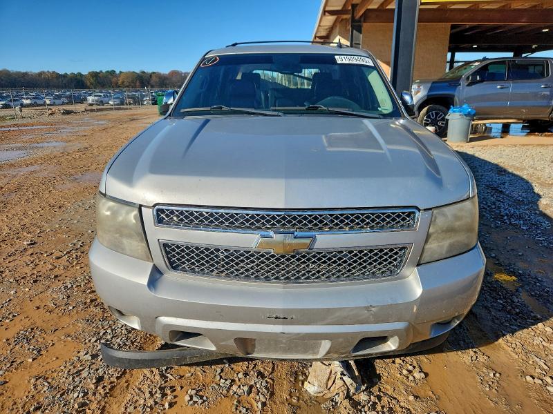 Photo 5 from auction – 2011 CHEVROLET TAHOE C150 with VIN 1GNSCAE06BR352763