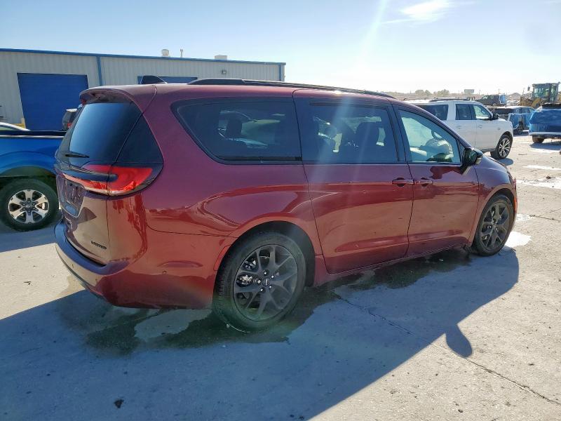 Photo 3 from auction – 2023 CHRYSLER PACIFICA L with VIN 2C4RC1GG9PR613855