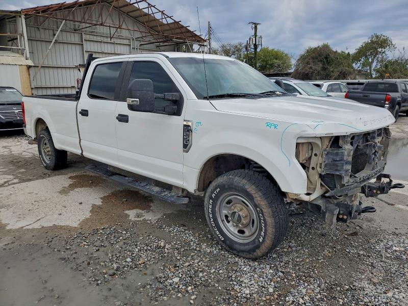 Photo 4 from auction – 2019 FORD F250 SUPER with VIN 1FT7W2A65KEC54501