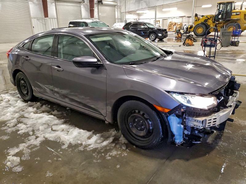 Photo 4 from auction – 2018 HONDA CIVIC LX with VIN 2HGFC2F58JH504343