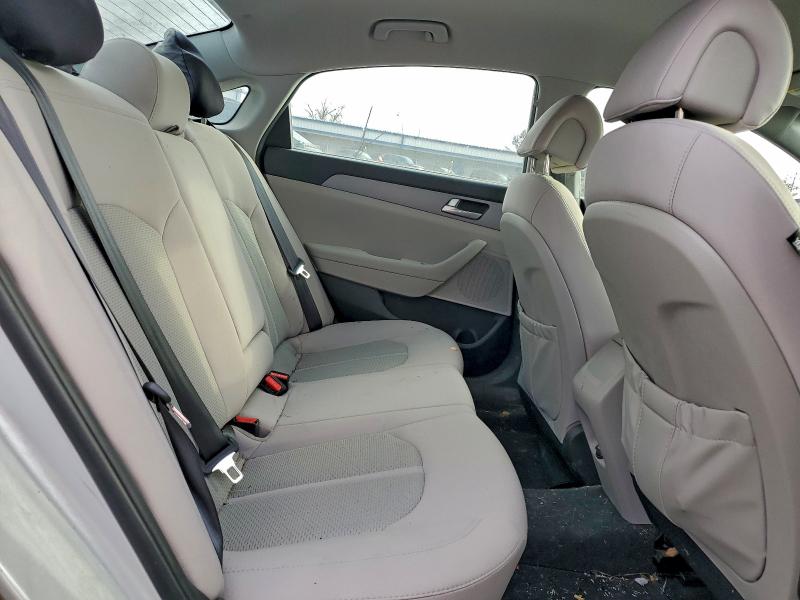 Photo 10 from auction – 2017 HYUNDAI SONATA SE with VIN 5NPE24AF7HH557075