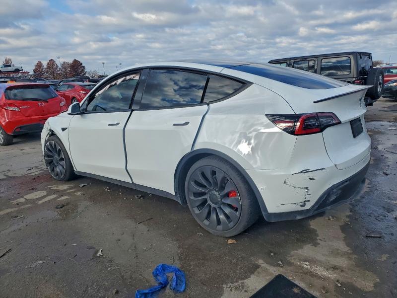 Photo 2 from auction – 2021 TESLA MODEL Y with VIN 5YJYGDEF4MF079442