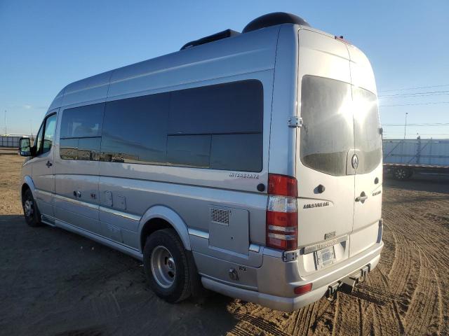 Photo 3 from auction – 2012 OEHT M-3500 EXTENDED INT with VIN WD3PF4CD9C5669839