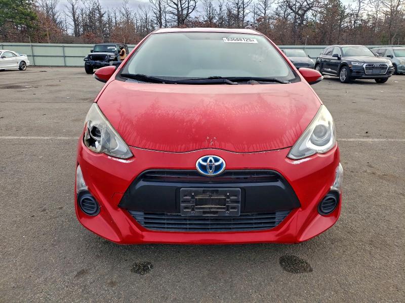 Photo 5 from auction – 2015 TOYOTA PRIUS C with VIN JTDKDTB32F1093743