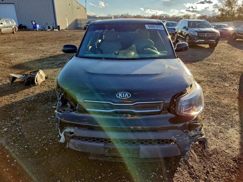 Photo 5 from auction – 2017 KIA SOUL with VIN KNDJN2A29H7422191