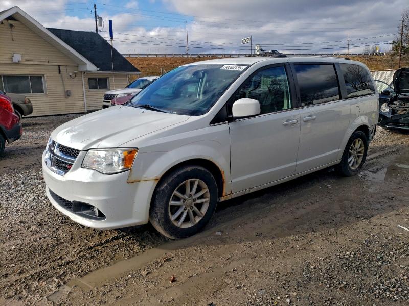 DODGE GRAND CARA 2019 with VIN 2C4RDGCG4KR740012 - Photo from auction