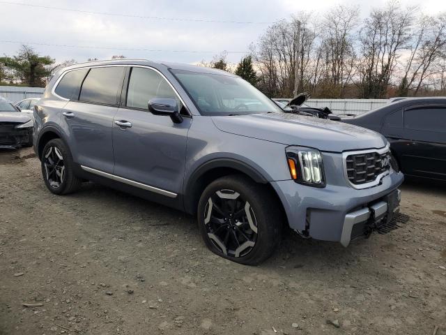 Photo 4 from auction – 2023 KIA TELLURIDE with VIN 5XYP64GC5PG398198