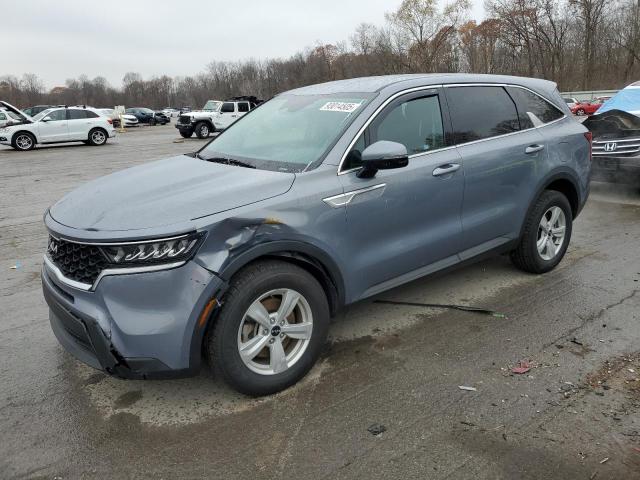 KIA SORENTO LX 2023 with VIN 5XYRGDLC8PG165315 - Photo from auction