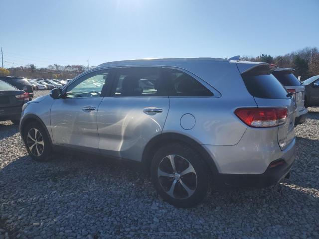 Photo 2 from auction – 2017 KIA SORENTO EX with VIN 5XYPHDA59HG238704