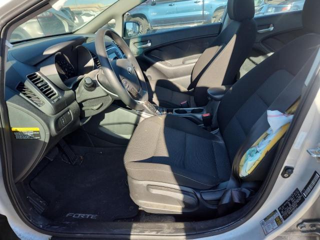 Photo 7 from auction – 2017 KIA FORTE LX with VIN 3KPFK4A74HE079182