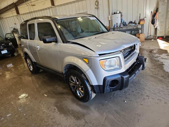 Photo 4 from auction – 2006 HONDA ELEMENT EX with VIN 5J6YH28736L017157
