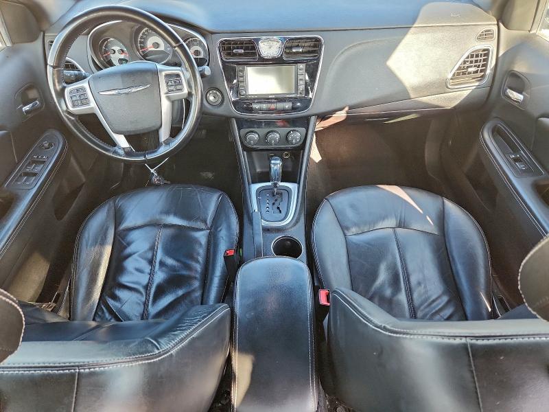 Photo 8 from auction – 2011 CHRYSLER 200 LIMITE with VIN 1C3BC2FB8BN520073