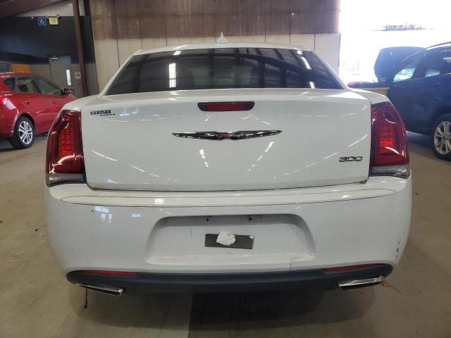 Photo 6 from auction – 2018 CHRYSLER 300 with VIN 2C3CCAAG0JH308146
