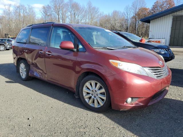 Photo 4 from auction – 2015 TOYOTA SIENNA XLE with VIN 5TDDK3DC9FS121889
