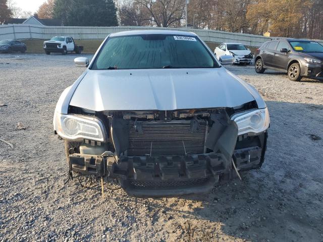 Photo 5 from auction – 2011 CHRYSLER 300 LIMITE with VIN 2C3CA5CG0BH613738