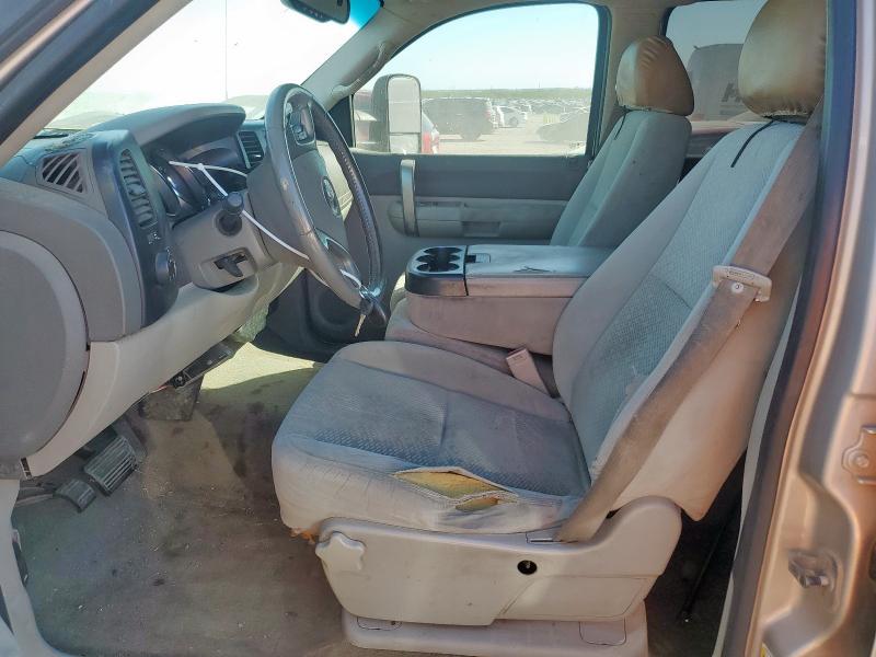 Photo 7 from auction – 2007 GMC SIERRA C25 with VIN 1GTHC23KX7F505182