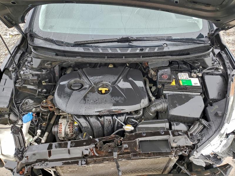 Photo 11 from auction – 2013 HYUNDAI ELANTRA GL with VIN 5NPDH4AE0DH184702