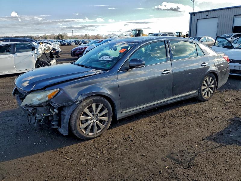 TOYOTA AVALON BAS 2011 with VIN 4T1BK3DB2BU419135 - Photo from auction