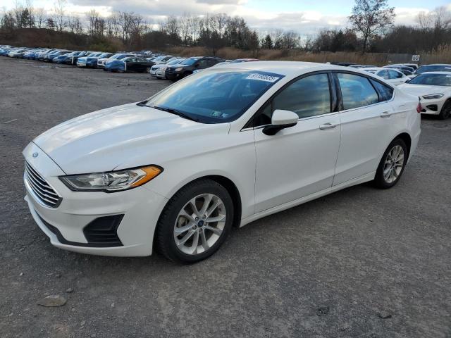 FORD FUSION SE 2020 with VIN 3FA6P0LU8LR238807 - Photo from auction