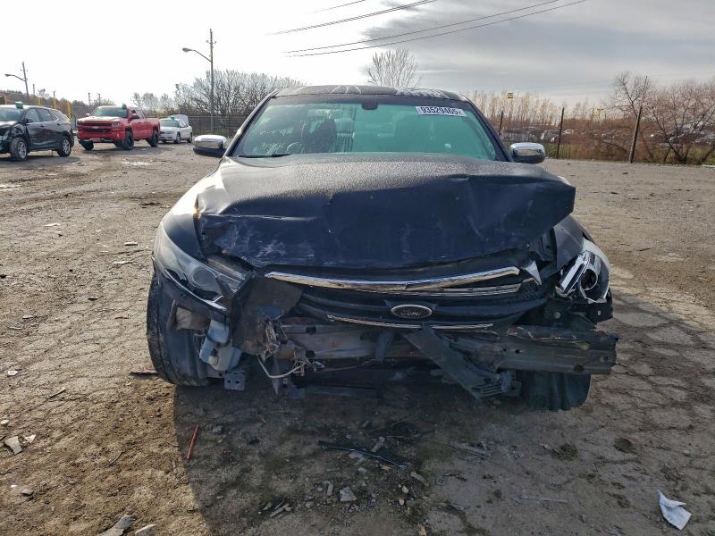 Photo 5 from auction – 2016 FORD TAURUS LIM with VIN 1FAHP2F80GG114093