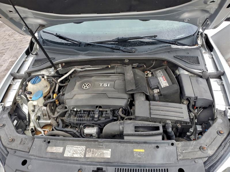 Photo 11 from auction – 2015 VOLKSWAGEN PASSAT S with VIN 1VWAT7A31FC049001