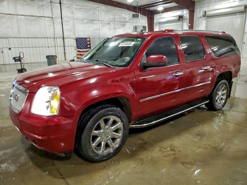 GMC YUKON XL 2011 with VIN 1GKS2MEF2BR323783 - Photo from auction