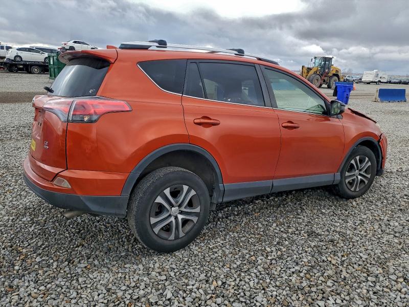 Photo 3 from auction – 2016 TOYOTA RAV4 LE with VIN JTMBFREV2GD194372